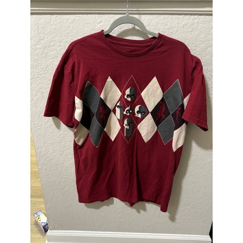 The Incredibles 2 T Shirt X-Large Red Graphic Pixar Disney Short Sleeve Diamonds